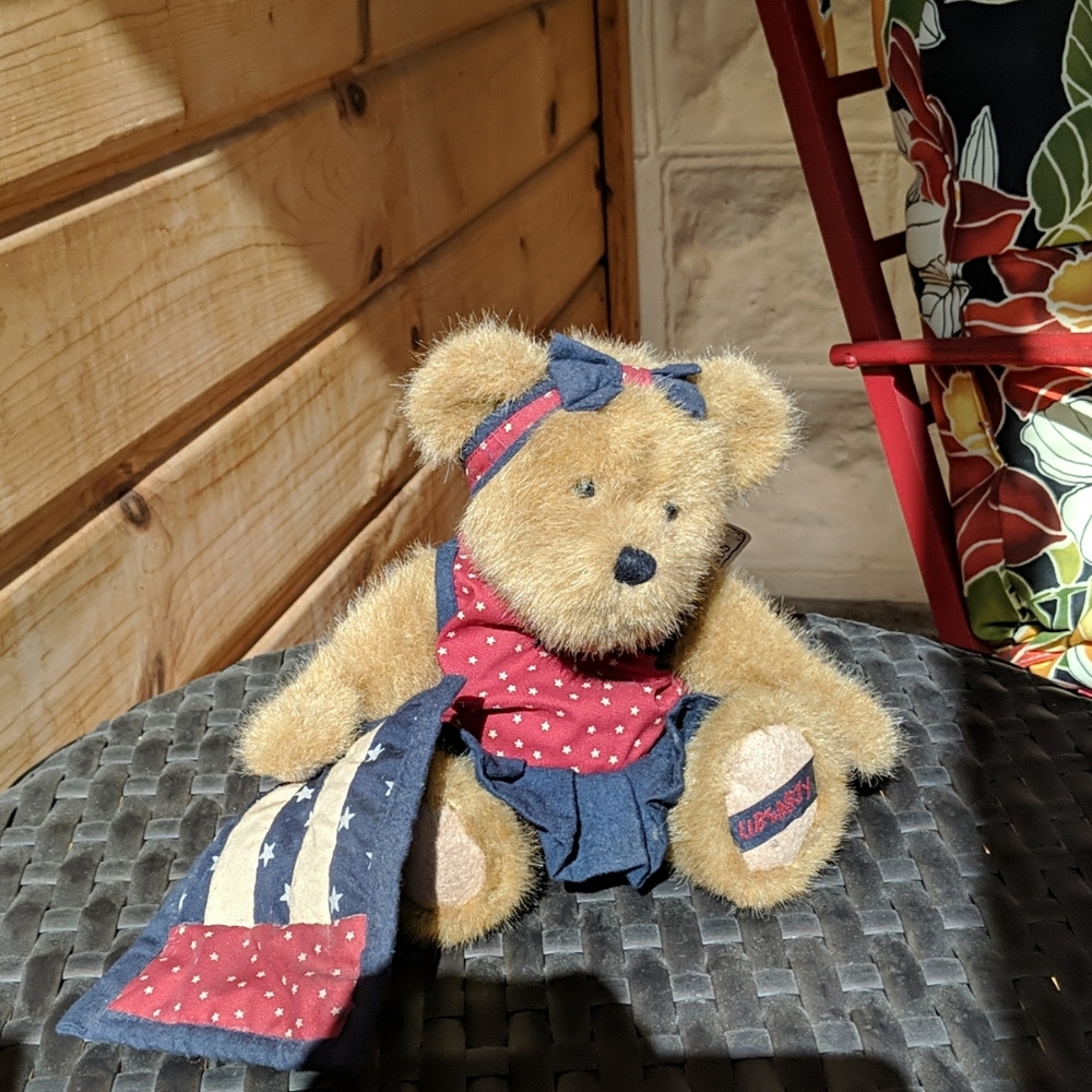 Boyds bear -Katie B Bearyproud